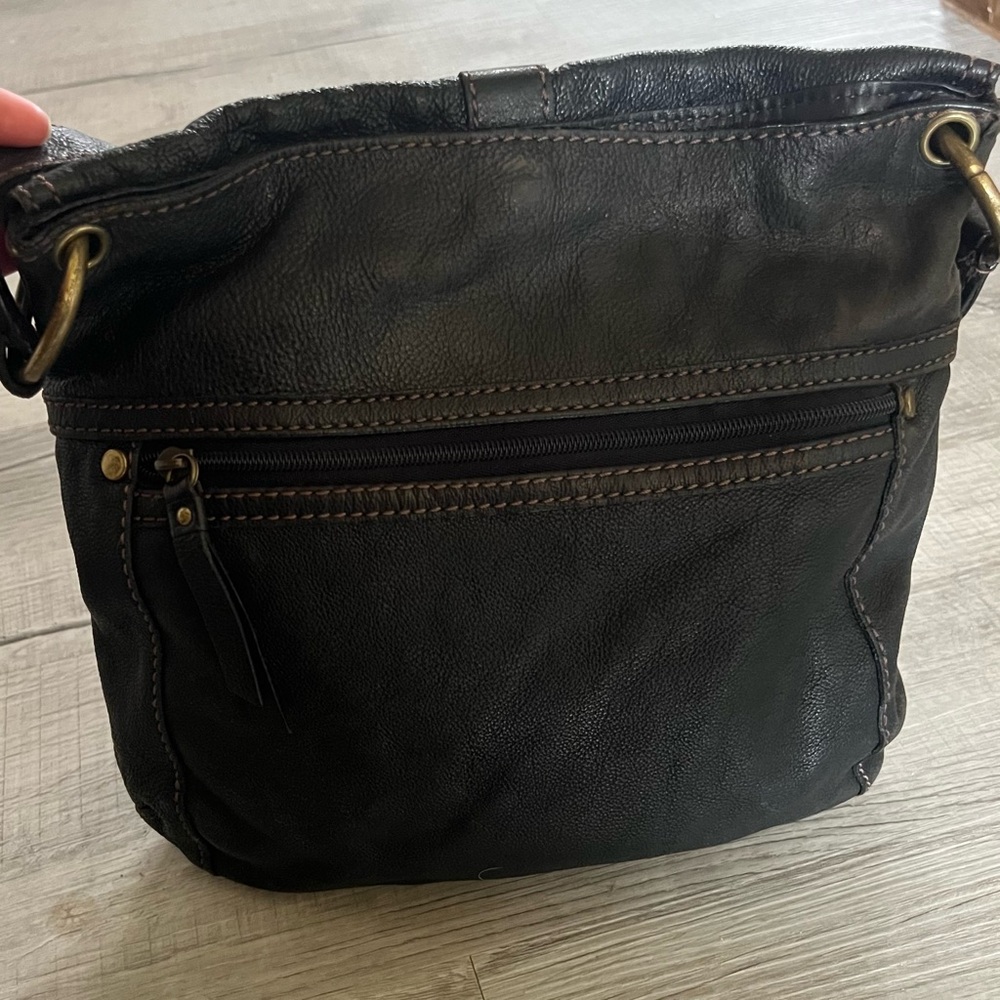 Vintage Fossil Leather Shoulder Bag - Picture 4 of 11